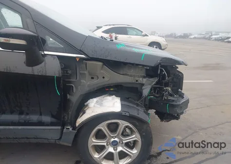 2019 Ford Ecosport Titanium z USA, uszkodzony, nr VIN MAJ6S3KL0KC263772